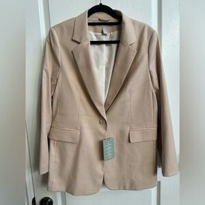 H&M light pink one button relaxed woman suit blazer size M